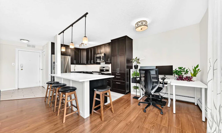 1106-1330 15 Avenue SW