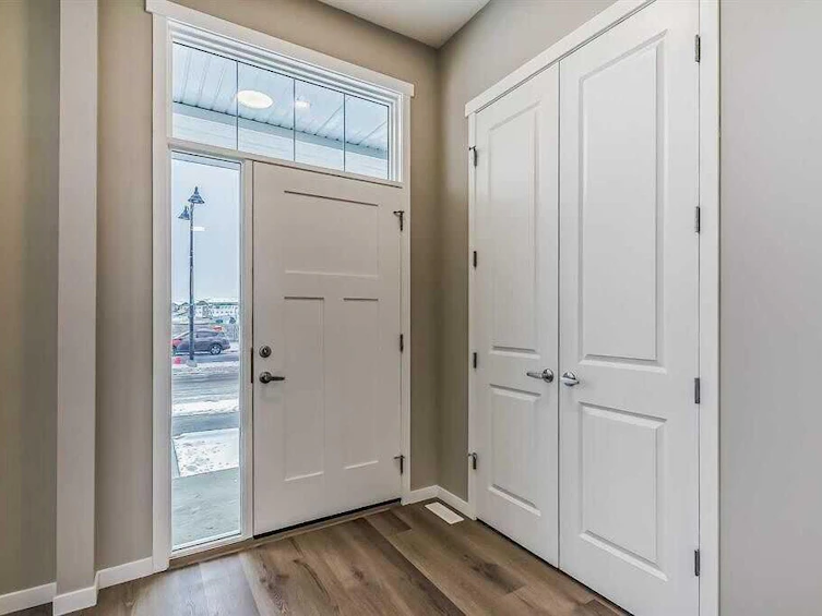 1040 Mahogany Boulevard SE, Calgary, AB, T3M 3N3 - 2