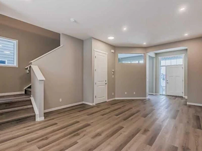1040 Mahogany Boulevard SE - 4