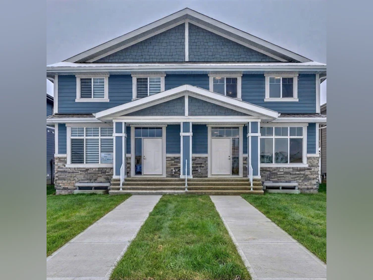 1040 Mahogany Boulevard SE, Calgary, AB, T3M 3N3