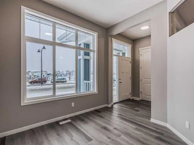 1040 Mahogany Boulevard SE - 3