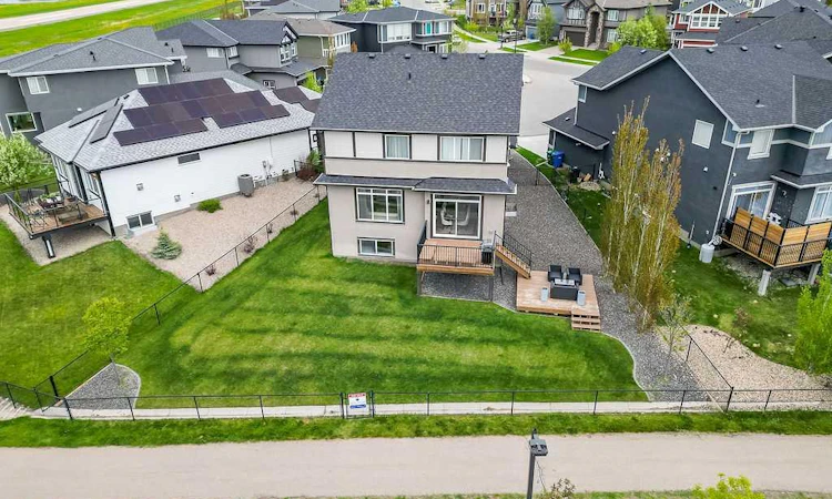 12 Ranchers Bay
