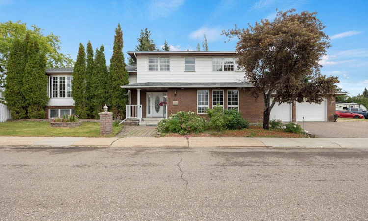 104 Dundas Road