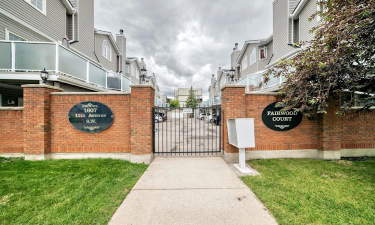 102-1607 11 Avenue SW