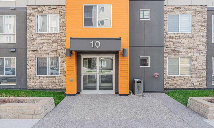 407-10 Kincora Glen Park NW