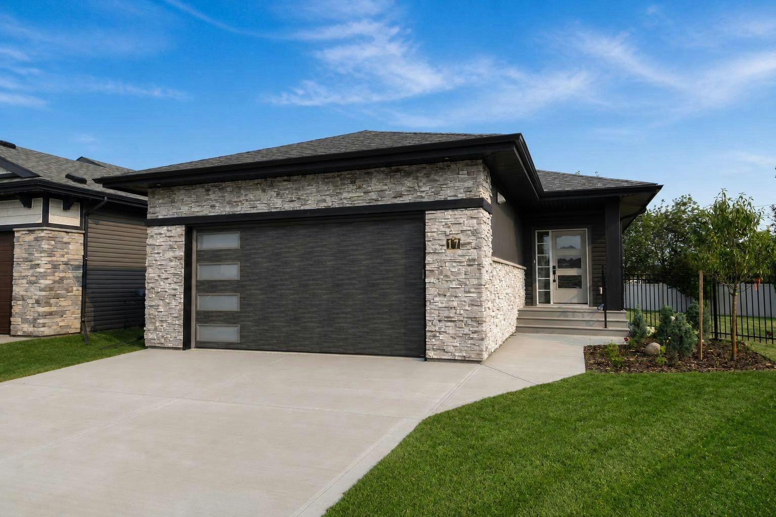 17 Tindale Place, Red Deer, AB, T4P 0T8