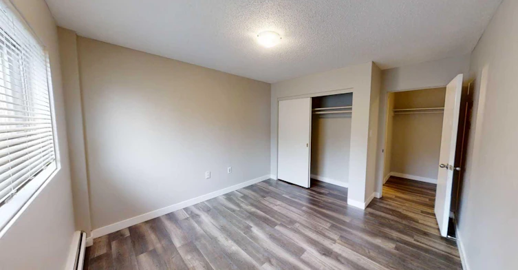 205-9932 105 Avenue, Grande Prairie, AB, T8V 1G9 - 7