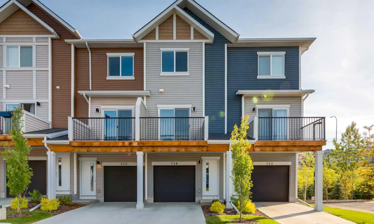138 Tuscany Summit Square NW