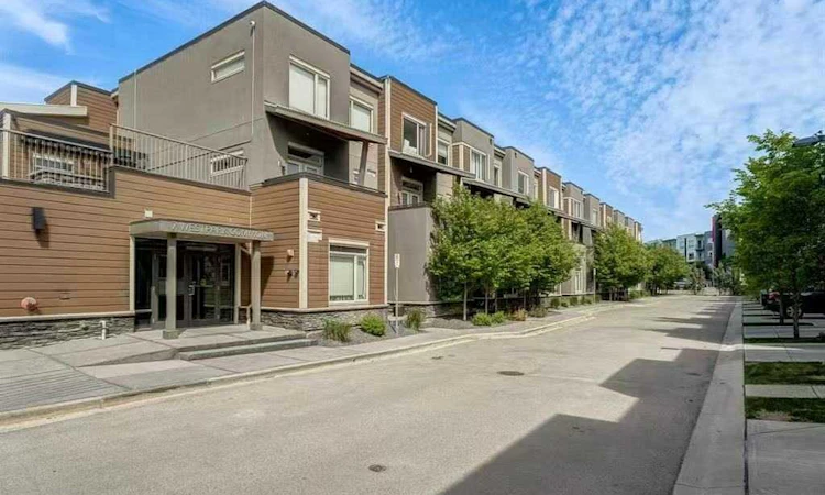 216-10 Westpark Link SW