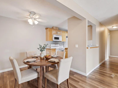 3315-13045 6 Street SW - 2
