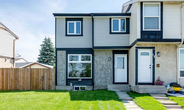 68 Abergale Way NE