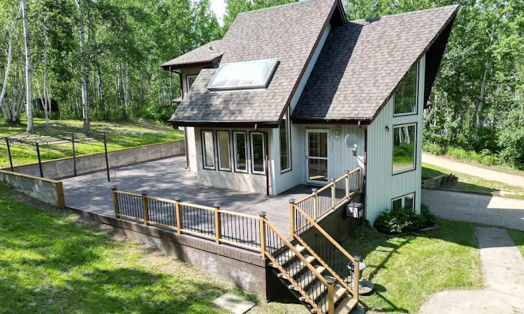 5, 661030 Range Road 223.2