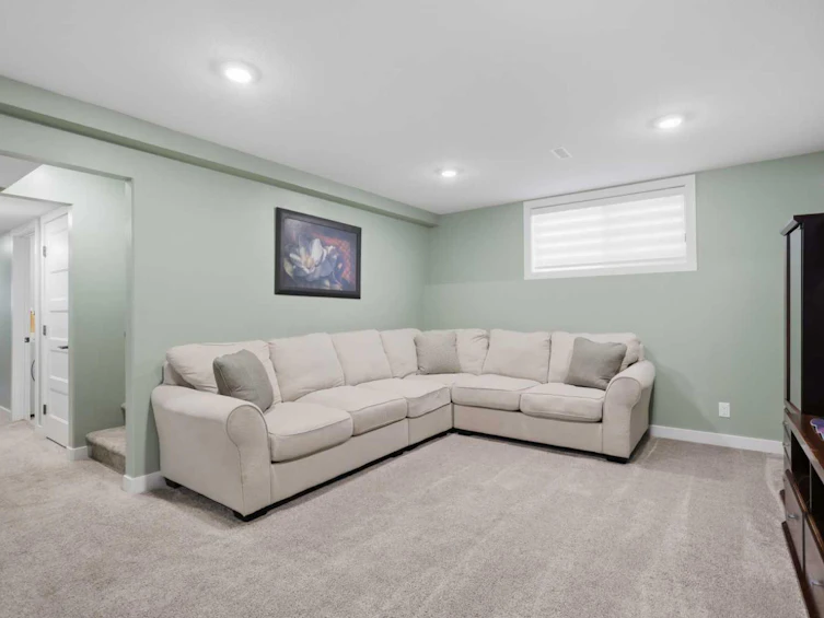 98 Livingston Close, Red Deer, AB, T4R 0S8 - 35