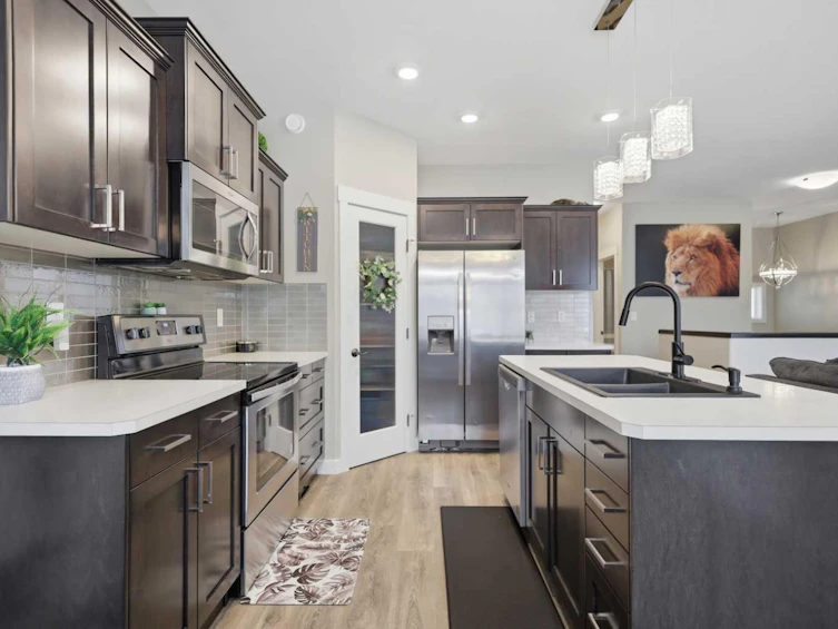 98 Livingston Close, Red Deer, AB, T4R 0S8 - 20