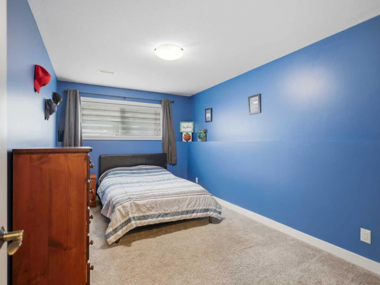 98 Livingston Close, Red Deer, AB, T4R 0S8 - 39