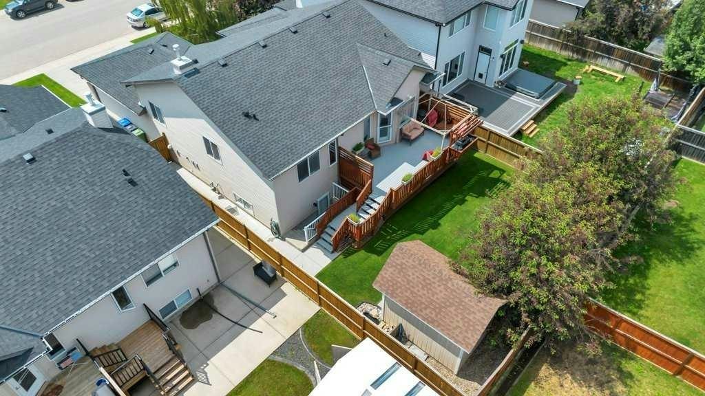 133 Oakmere Point, Chestermere, AB, T1X 1M8