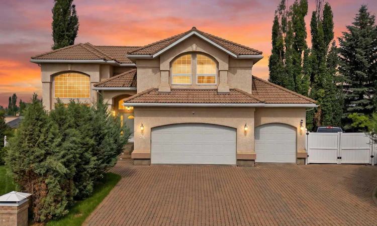 25 Ashmore Close
