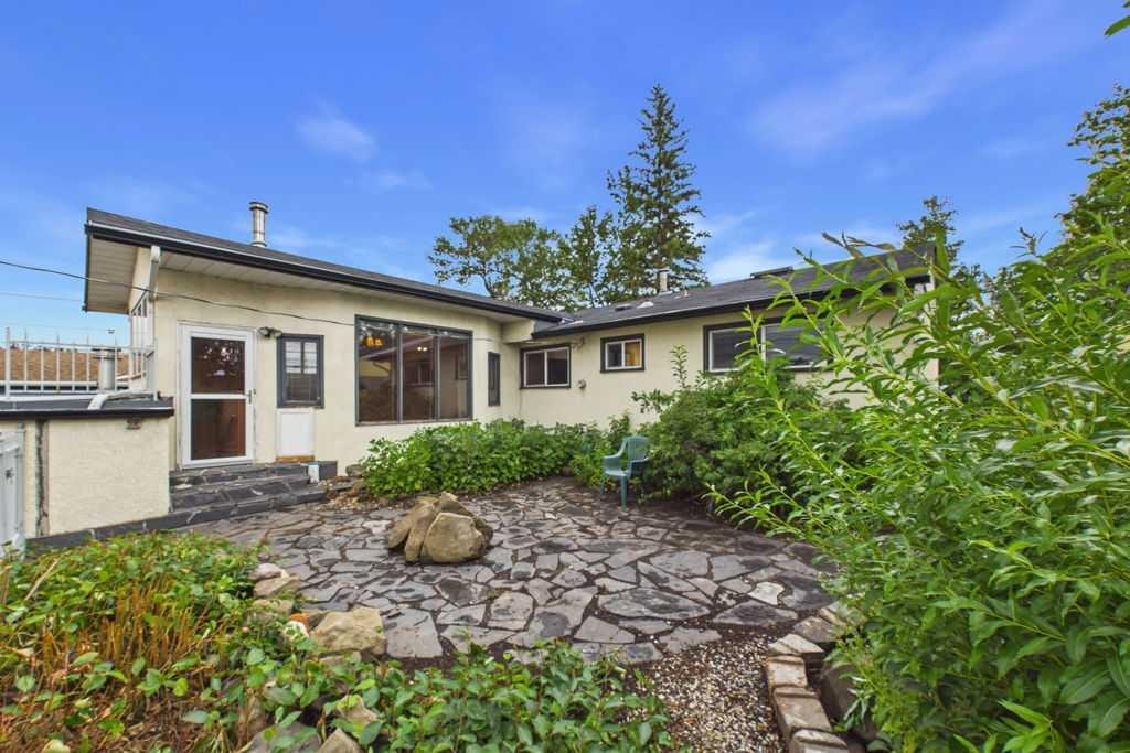 28 Franklin Drive SE, Calgary, AB, T2H 0T9