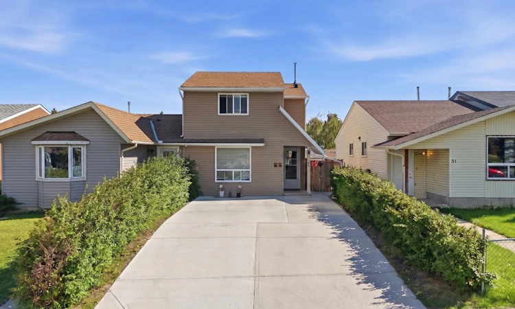 53 Falchurch Road NE