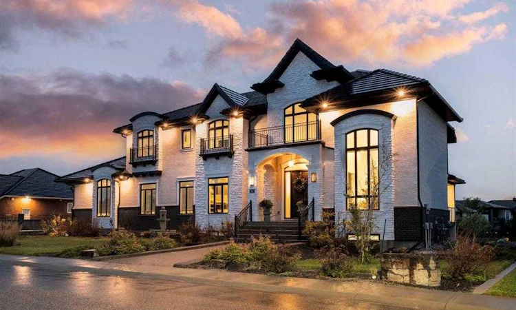 30 Dunes Drive