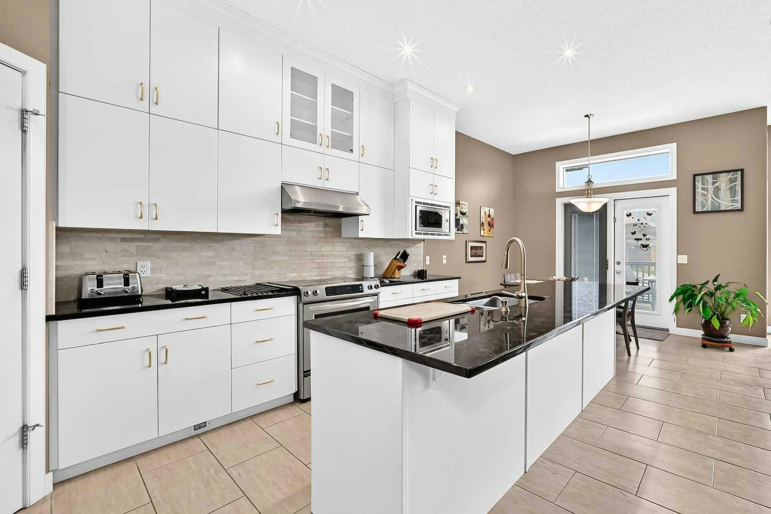 116 Bridle Estates Road SW, Calgary, AB, T2Y 0G1
