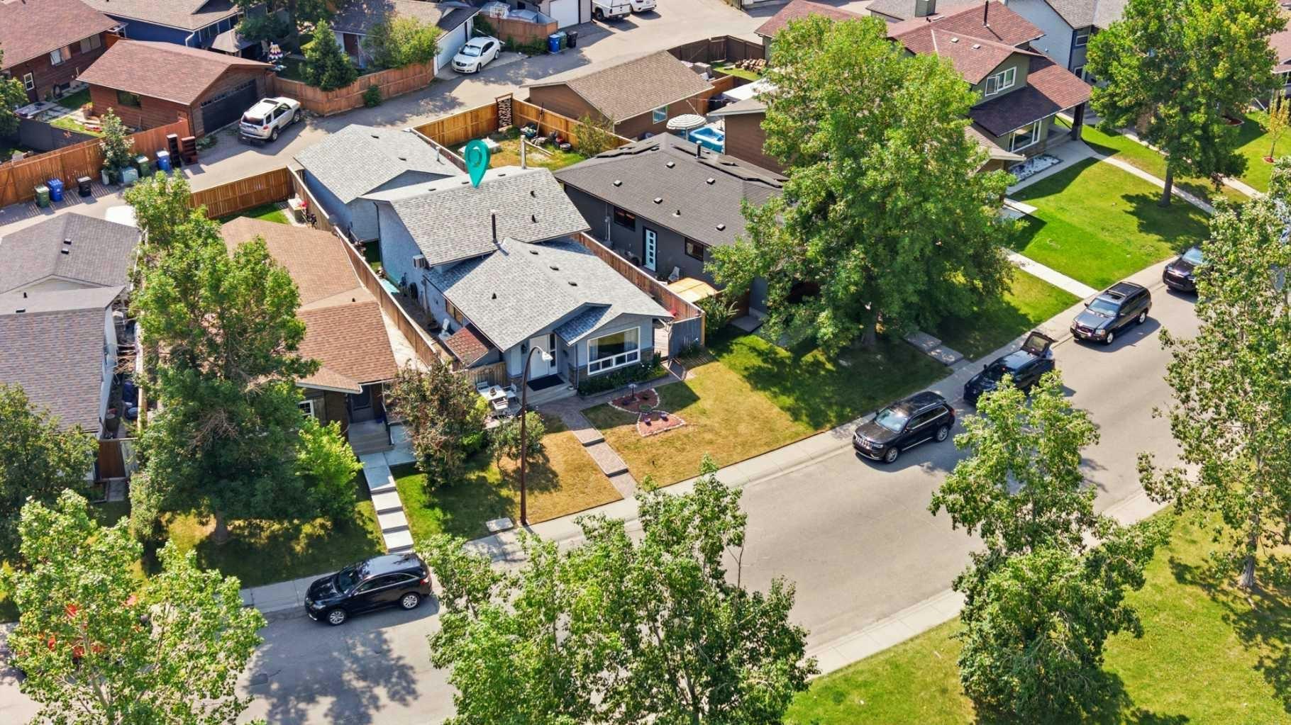 55 Sunbank Road SE, Calgary, AB, T2X 1X8