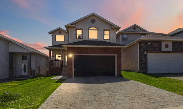 205 Gravelstone Way