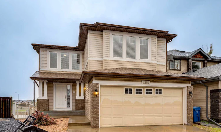 250 Panatella Court NW