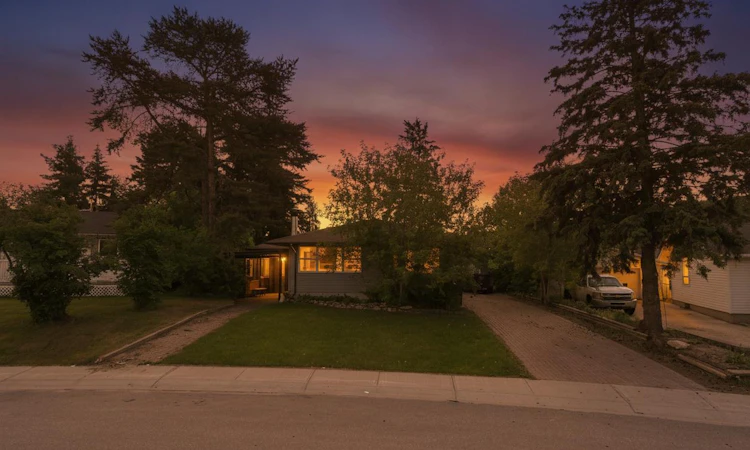 11 Crescent Heights