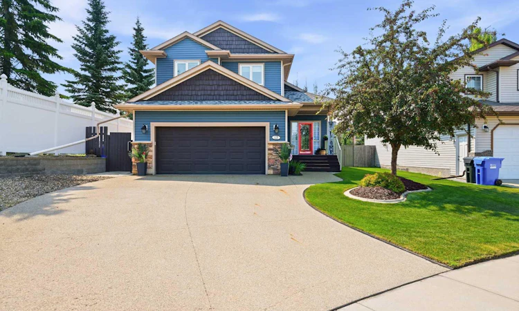 13 Assinger Avenue
