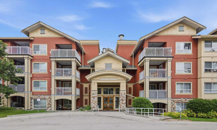 341-22 Richard Place SW