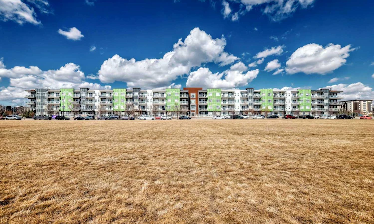 215-20 Seton Park SE