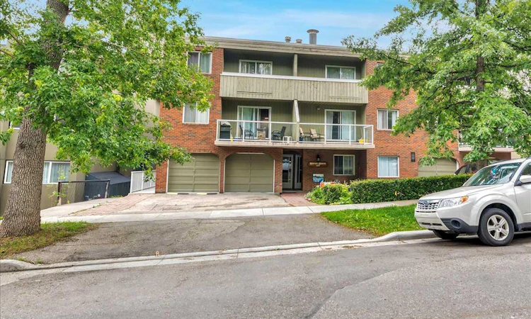 302-1814 18 Street SW