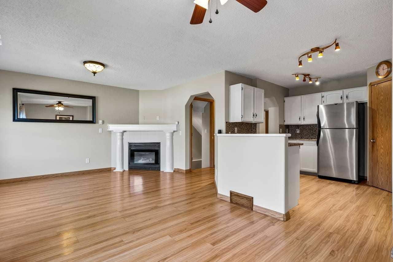 158 Saratoga Close NE, Calgary, AB, T1Y 7A1