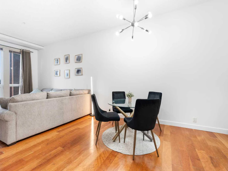 117-8710 Horton Road SW, Calgary, AB, T2V 0P7 - 8