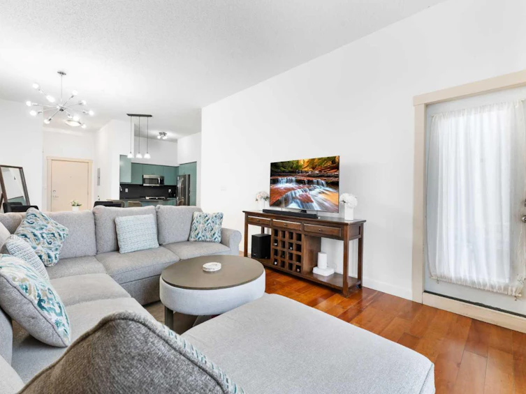 117-8710 Horton Road SW, Calgary, AB, T2V 0P7 - 10