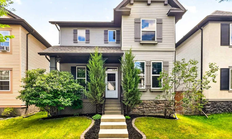 249 Elgin Manor SE
