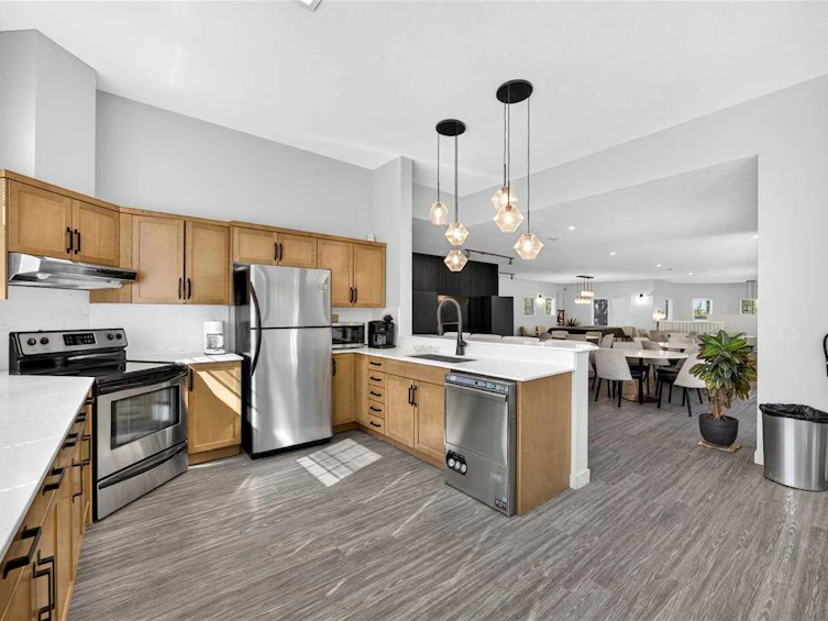 218-30 Royal Oak Plaza NW, Calgary, AB, T3G 0C1 - 36