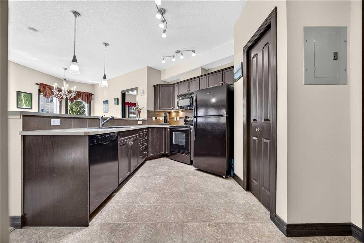 218-30 Royal Oak Plaza NW, Calgary, AB, T3G 0C1 - 10