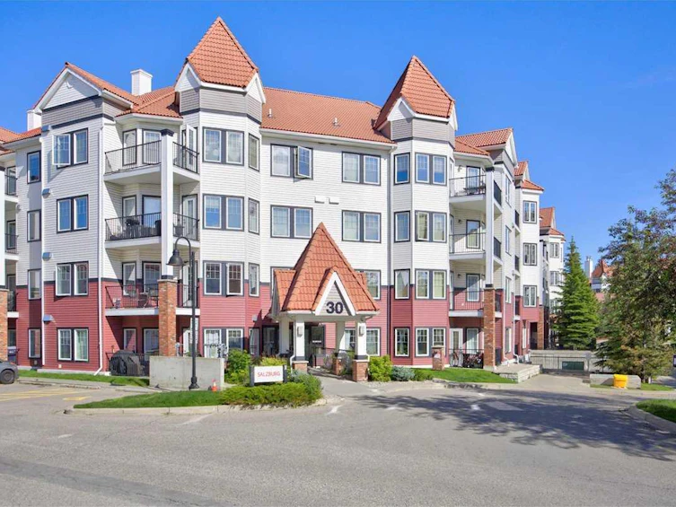 218-30 Royal Oak Plaza NW, Calgary, AB, T3G 0C1