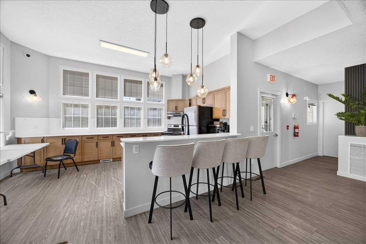 218-30 Royal Oak Plaza NW, Calgary, AB, T3G 0C1 - 35