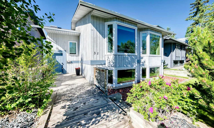 31 Ranchridge Way NW