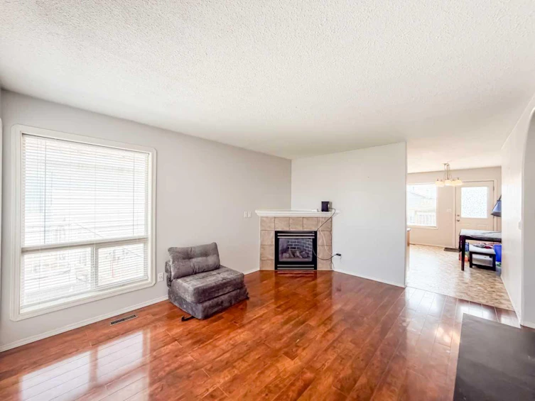 10761 74 Avenue, Grande Prairie, AB, T8W 2T2 - 7