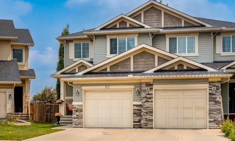 82 Brightoncrest Grove SE