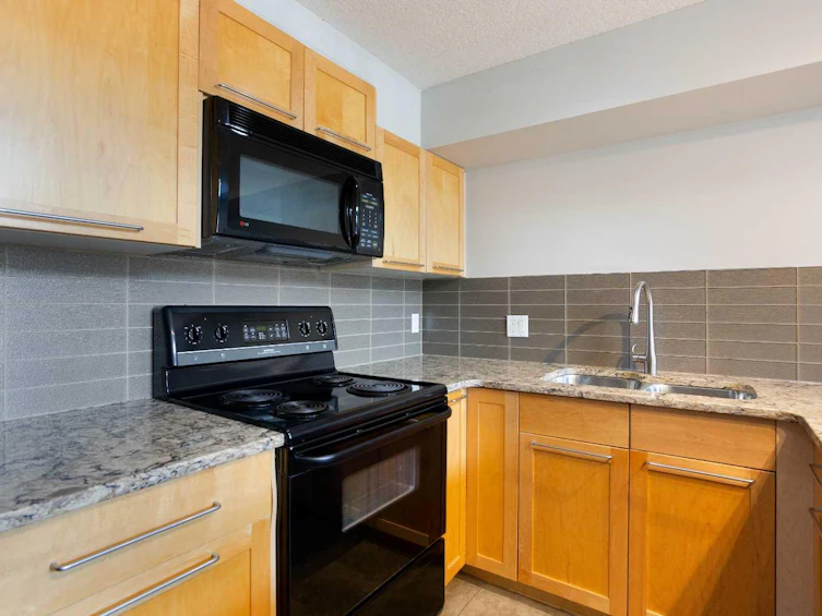109-1505 27 Avenue SW, Calgary, AB, T2T 1G5 - 8