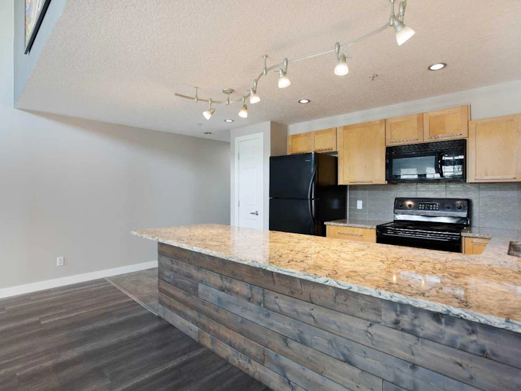 109-1505 27 Avenue SW, Calgary, AB, T2T 1G5 - 7