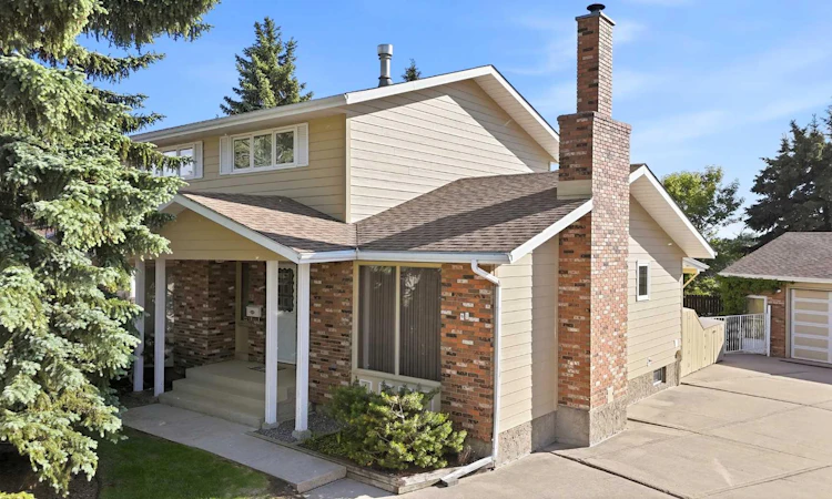 91 Hill Crescent