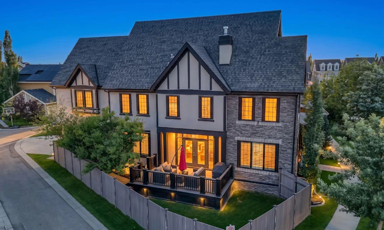 29 Mary Dover Drive SW