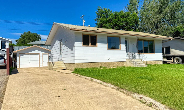 212 Aberdeen Avenue