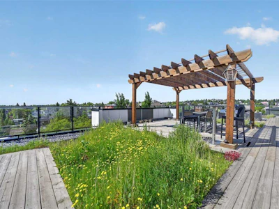105-1521 26 Avenue SW - 5